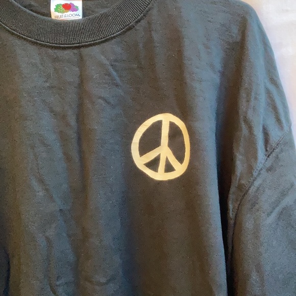 Peace & Volkswagens t-shirt - Picture 2 of 5
